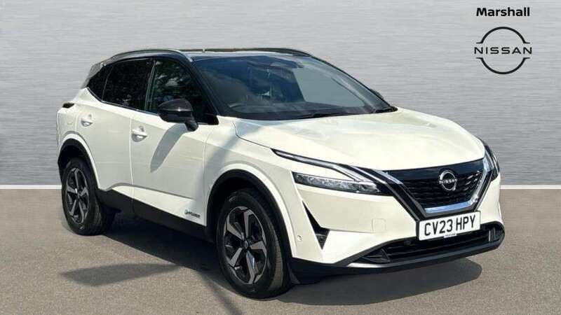 White Used 2023 Nissan Qashqai Tekna SUV | £26,101 (Fair price) - Image 1/4