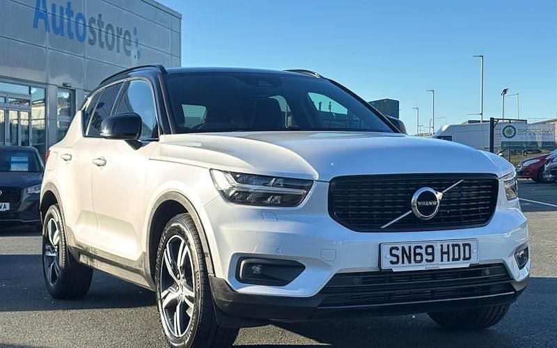 Usado Volvo XC40 R-Design 190 CV (139 kW) 2020 SUV