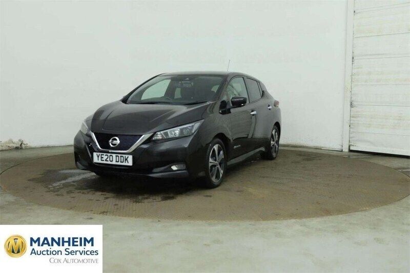 Black Used 2020 Nissan Leaf N-Connecta Hatchback | £9,999 (Fair price) - Image 1/4