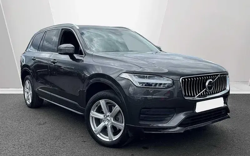 Used Volvo XC90 Core 250 HP (183 kW) 2025 SUV