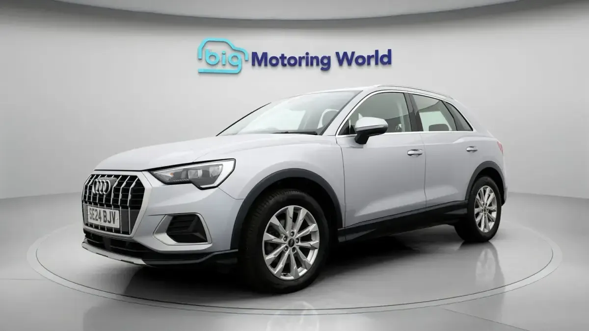 Second-hand Audi Q3 Sport 148 CP (108 kW) 2024 Argintiu SUV