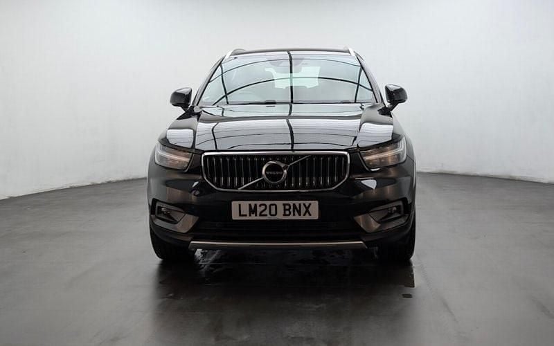 Used Volvo XC40 Inscription 163 HP (119 kW) 2020 Black SUV