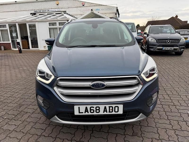 Used Ford Kuga Titanium 150 HP (110 kW) 2018 Blue SUV