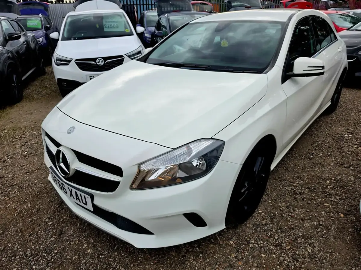 Used Mercedes A180 SE 2016 White Hatchback