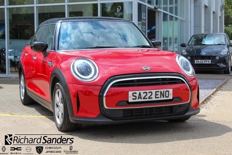 Red Used 2022 Mini Cooper Classic Hatchback | £12,495 (Good price) - Image 1/4