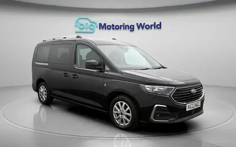 Used Ford Tourneo Connect Titanium 122 HP (89 kW) 2026 MPV