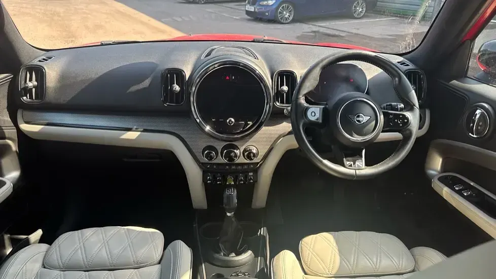 Used Mini Cooper S Countryman Exclusive 219 HP (161 kW) 2021 Red SUV