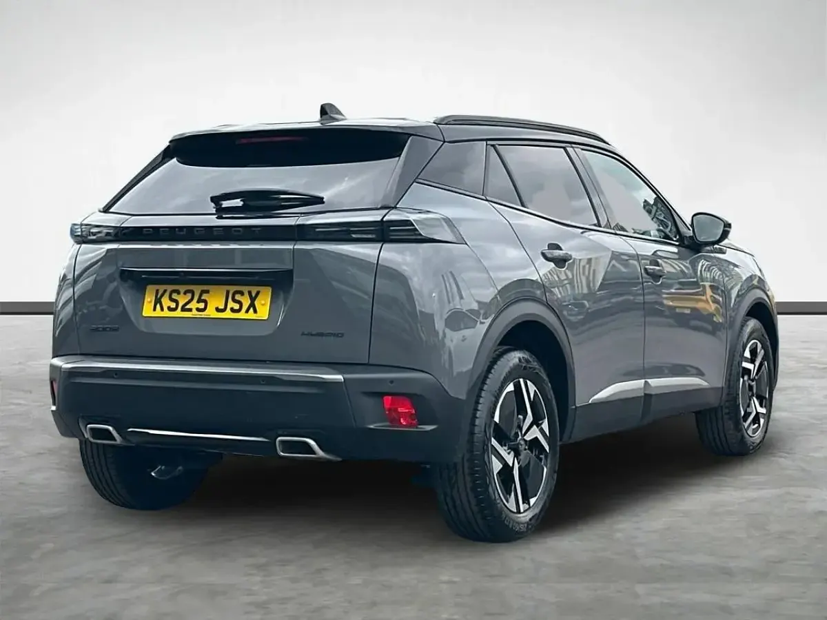Used Peugeot 2008 GT 134 HP (98 kW) 2025 Grey SUV