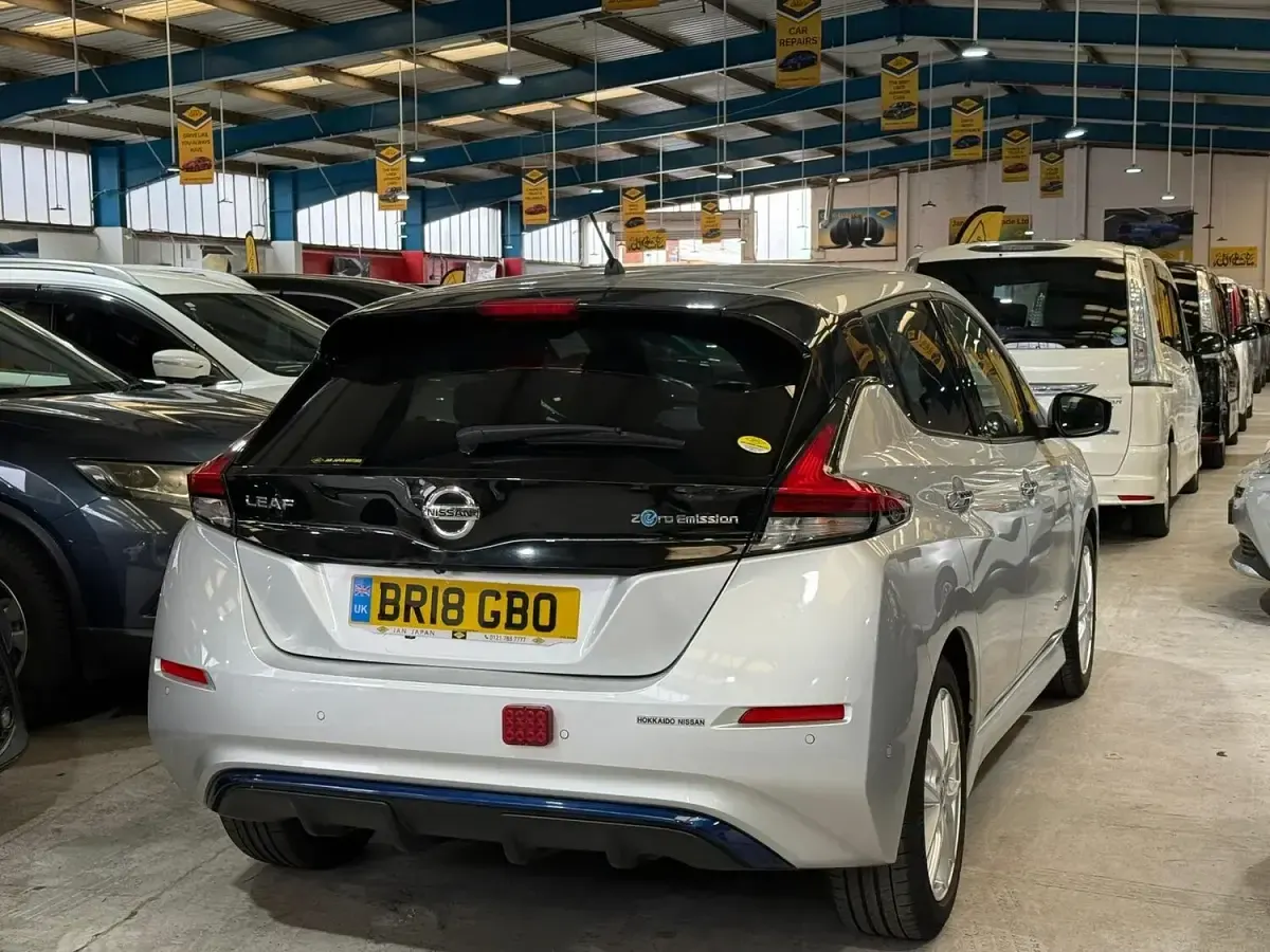 Used Nissan Leaf 110 kW (150 HP) 2025 Silver Hatchback