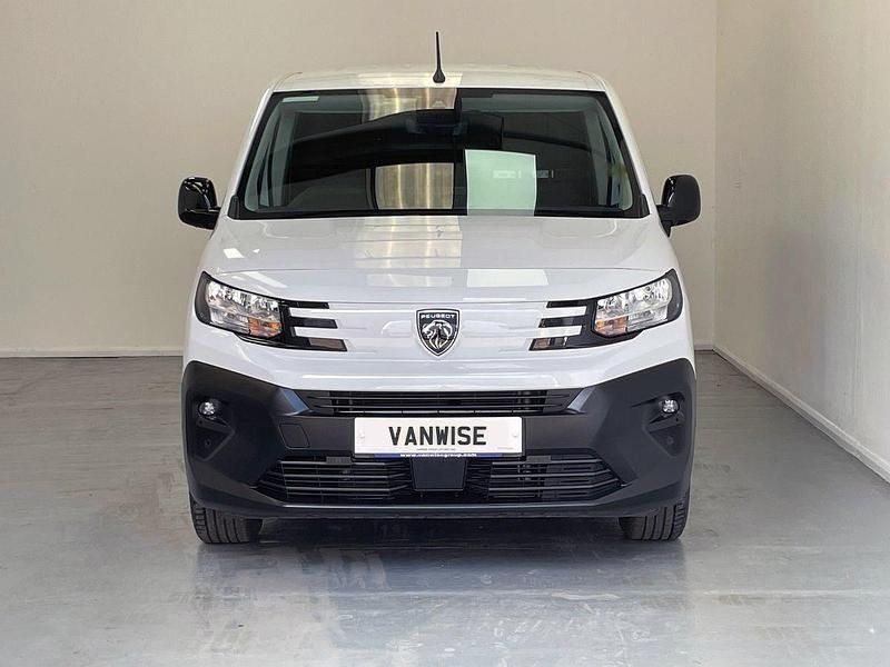 New Peugeot Partner 100 HP (73 kW) 2025 MPV