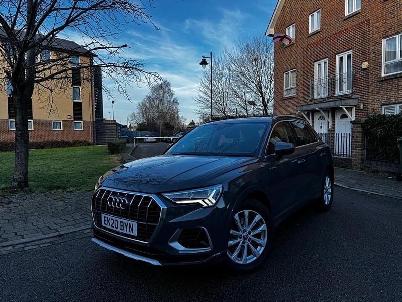 Begagnad Audi Q3 Sport 2020 Grå SUV