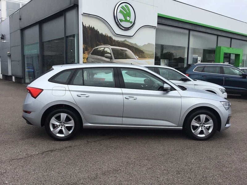 Used Skoda Scala SE 115 HP (84 kW) 2020 Silver Hatchback