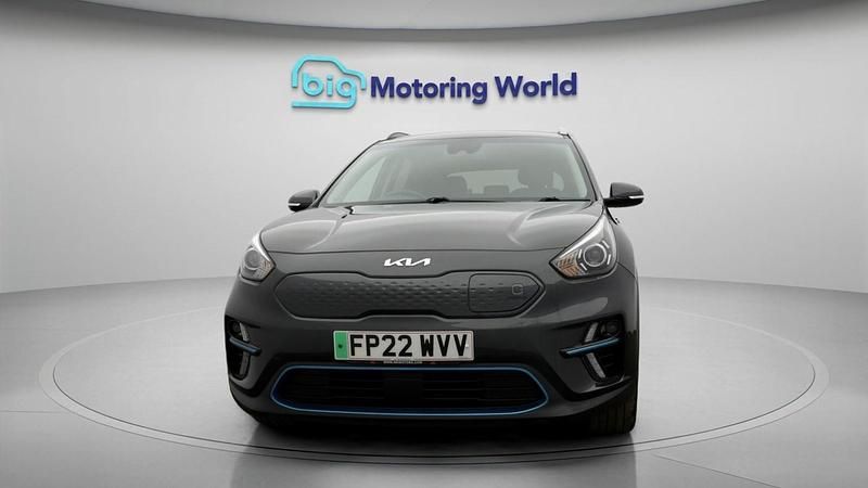 Used Kia Niro 150 kW (204 HP) 2022 Grey SUV