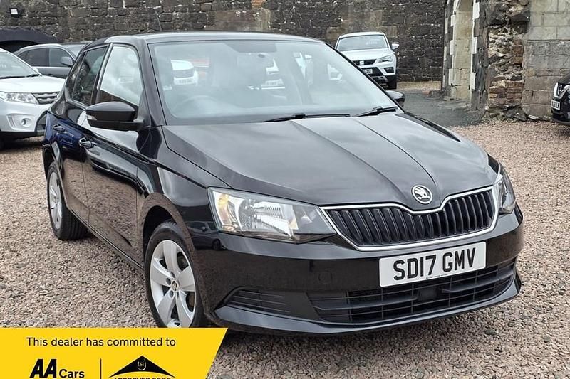 Black Used 2017 Skoda Fabia SE Hatchback | £5,650 (Fair price) - Image 1/1
