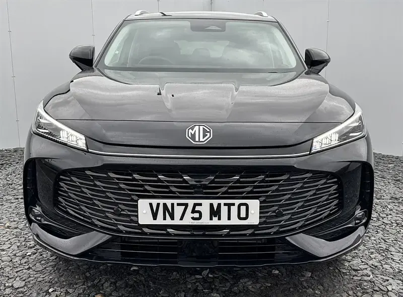 New MG HS SE 170 HP (125 kW) 2026 Black SUV