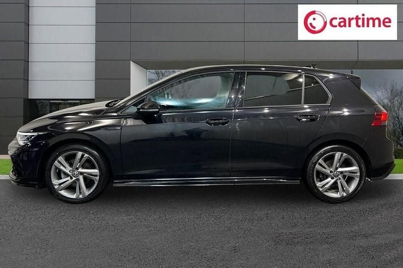 Used VW Golf VIII R-line 150 HP (110 kW) 2022 Black Hatchback