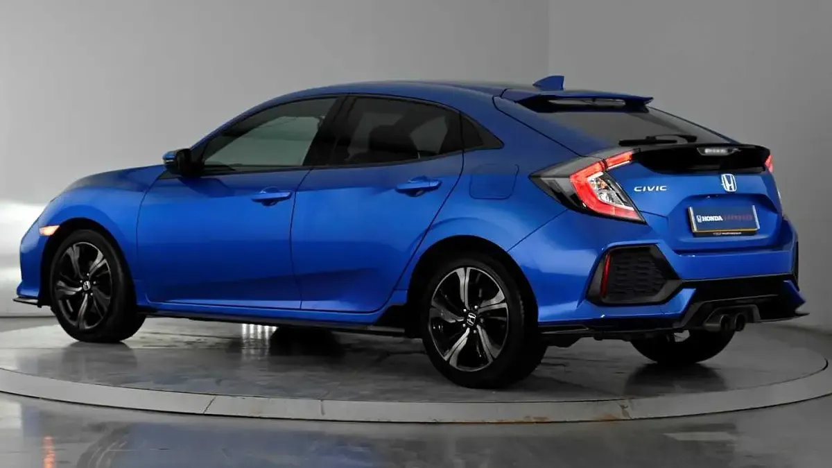 Used Honda Civic Sport 182 HP (133 kW) 2018 Midnight blue Hatchback