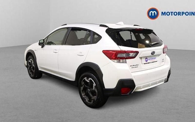 Used Subaru XV Premium 150 HP (110 kW) 2023 White SUV