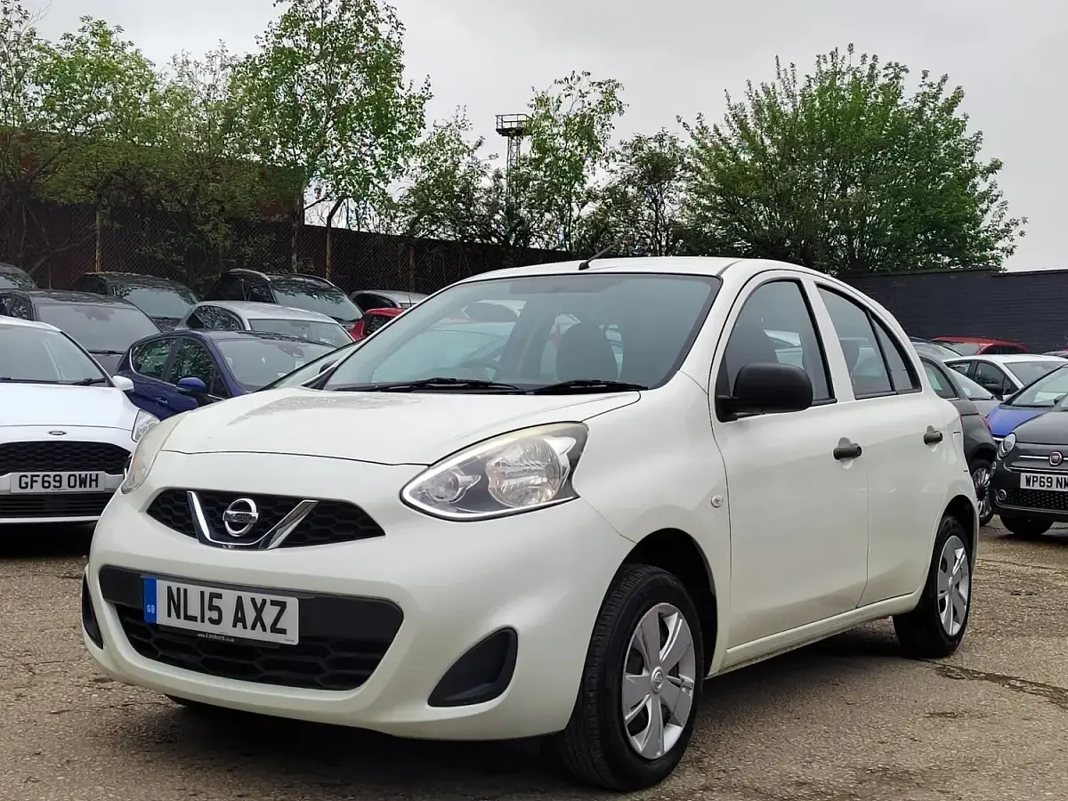 Used Nissan Micra Visia 79 HP (58 kW) 2015 White Hatchback