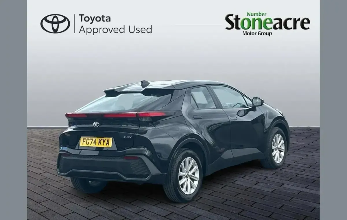 Used Toyota C-HR 140 HP (102 kW) 2024 Black SUV