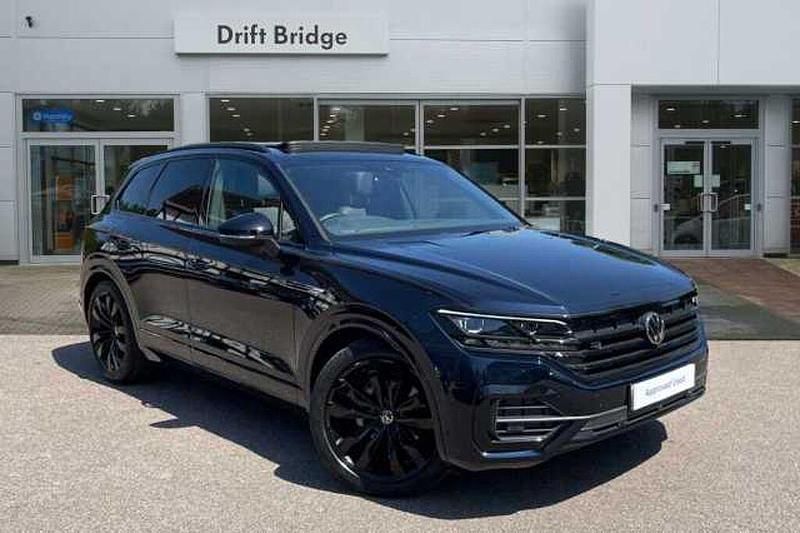 Used 2022 VW Touareg SUV | £42,995 (Fair price) - Image 1/4