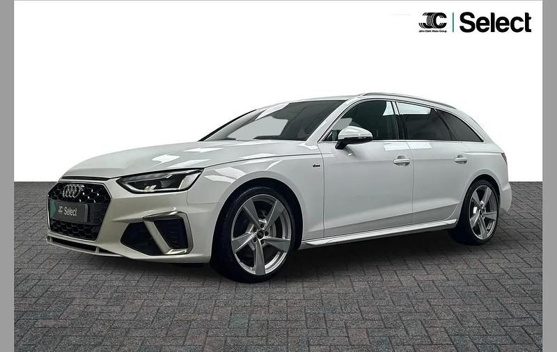 Used Audi A4 S-Line 200 HP (147 kW) 2024 White Estate