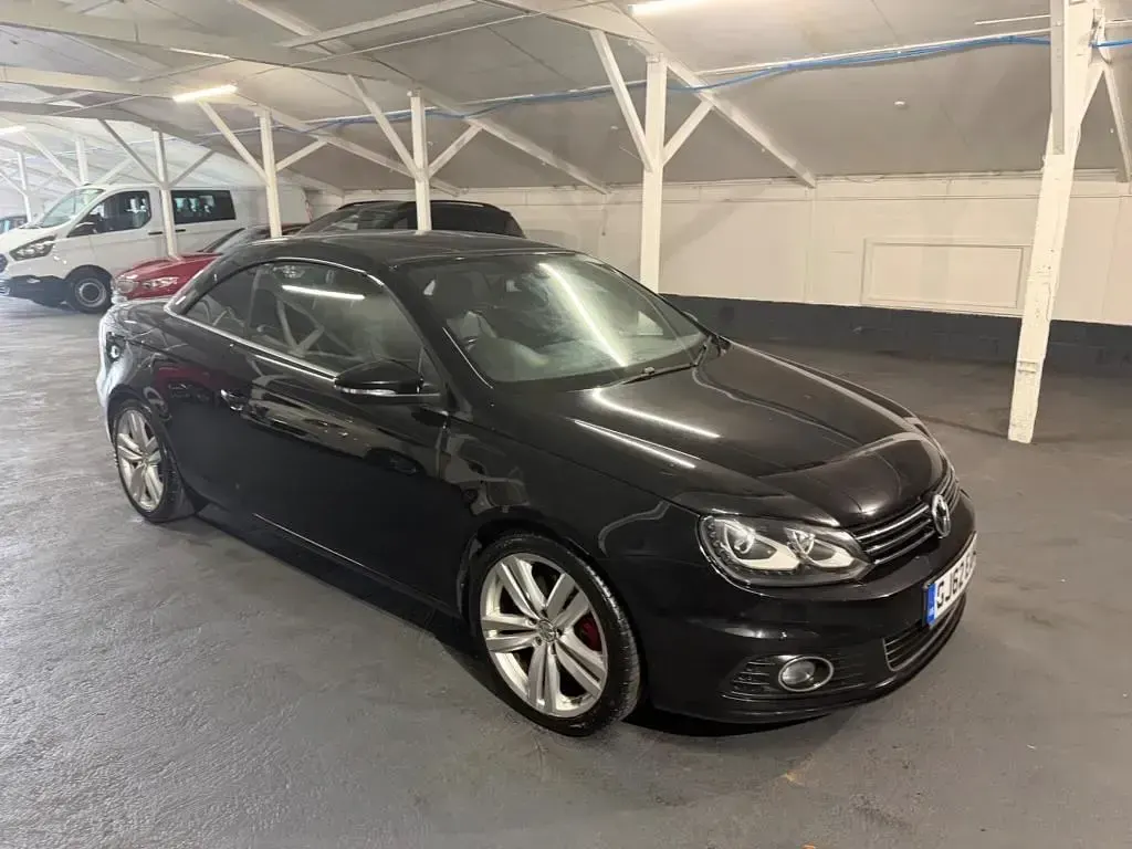 Używany VW Eos Sport 210 KM (154 kW) 2012 Czarny Kabriolet