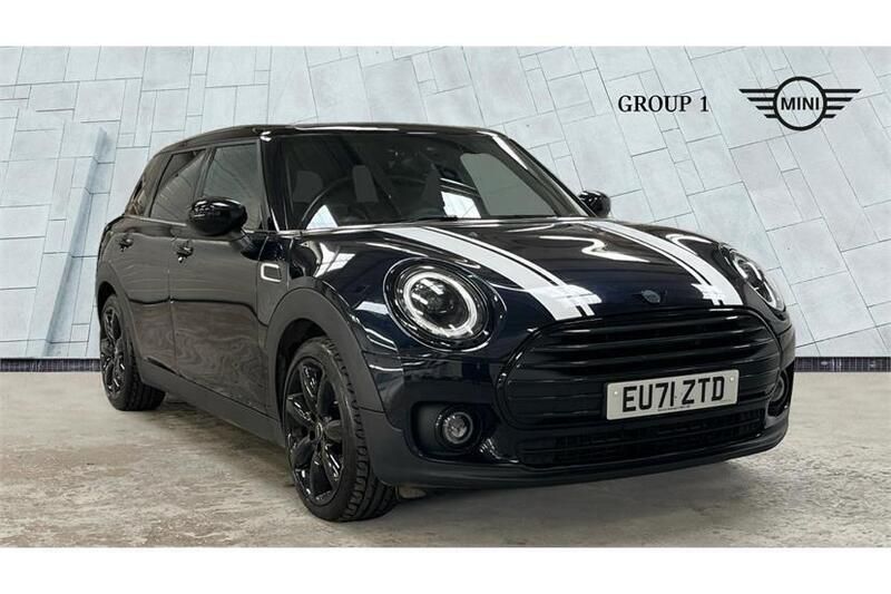 Black Used 2021 Mini Cooper Clubman Exclusive Estate | £17,550 (Fair price) - Image 1/4