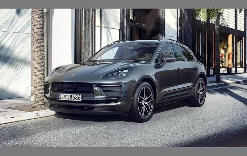 Grey Used 2023 Porsche Macan SUV | £59,950 (Expensive) - Image 1/4