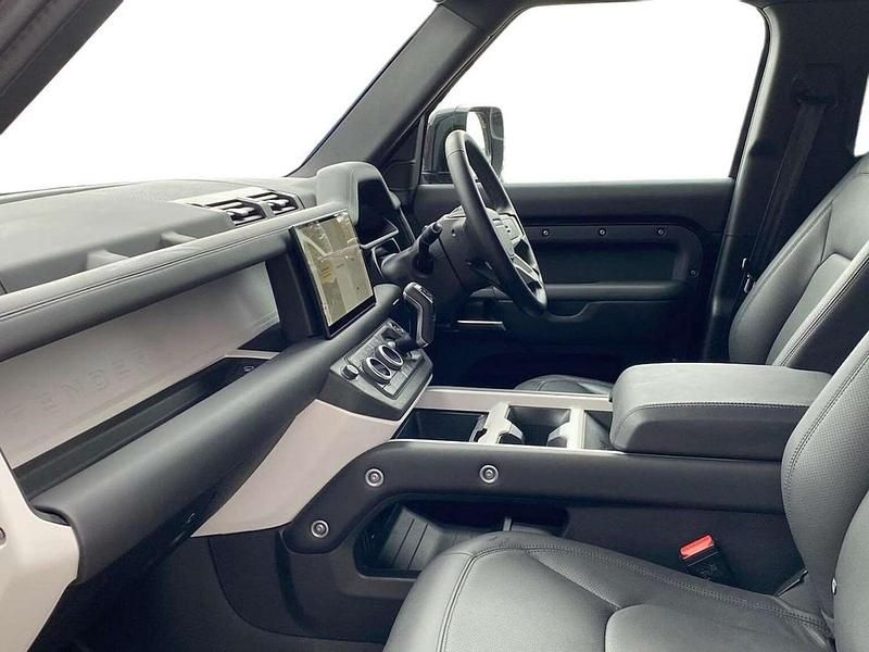 Used Land Rover Defender HSE Dynamic 2024 Black SUV