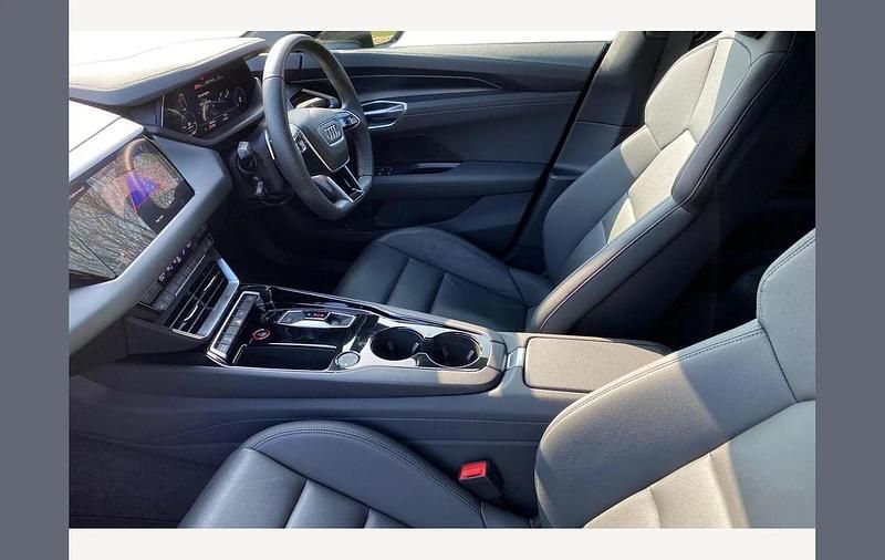 Used Audi e-tron GT quattro Comfort 384 kW (523 HP) 2023 Black Sedan