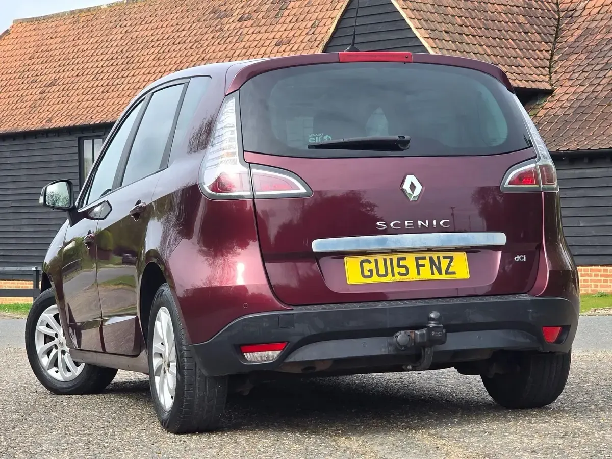 Used Renault Scénic III LIMITED 110 HP (80 kW) 2015 Red MPV