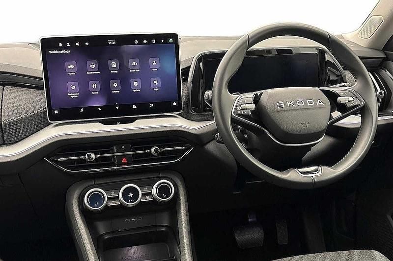 Used Skoda Kodiaq SE 147 HP (108 kW) 2025 Brilliant silver metallic SUV