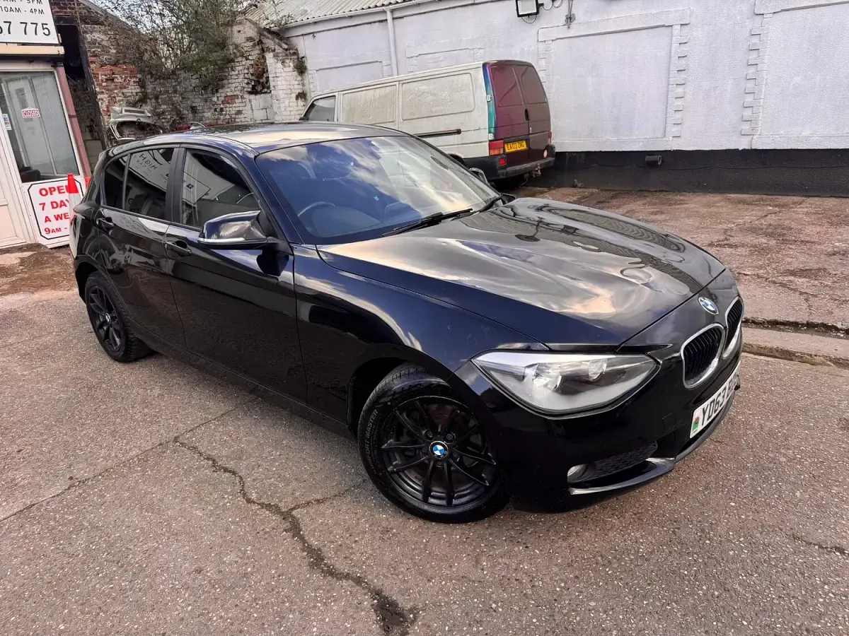 Used BMW 116 Comfort Edition 114 HP (83 kW) 2013 Black Hatchback