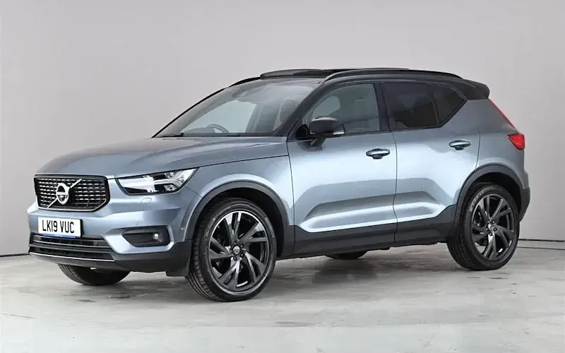 Used Volvo XC40 R-Design Pro 247 HP (181 kW) 2019 Grey SUV
