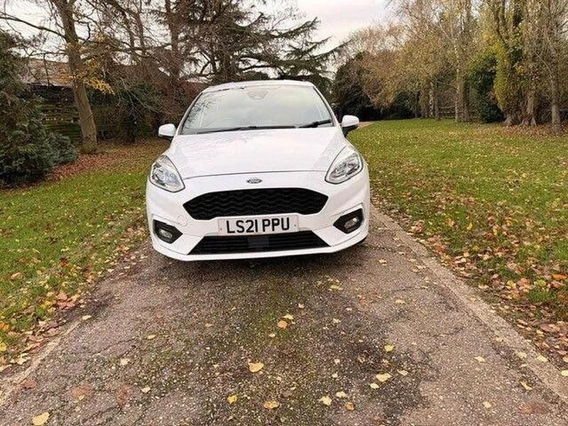 Used Ford Fiesta ST-Line 95 HP (69 kW) 2021 White Hatchback