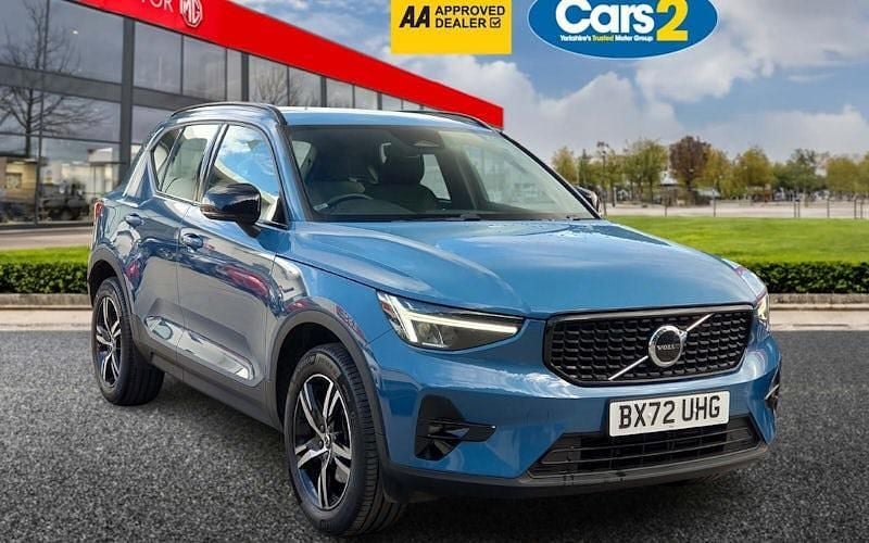 Used 2026 Volvo XC40 Plus SUV | £25,990 (Super price) - Image 1/4