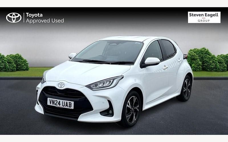 Used Toyota Yaris Hybrid Design 116 HP (85 kW) 2026 Hatchback