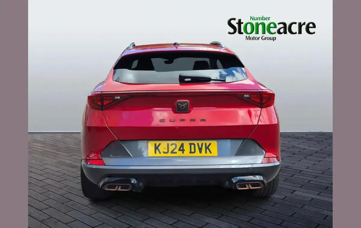 Used Cupra Formentor 200 HP (147 kW) 2024 Red SUV