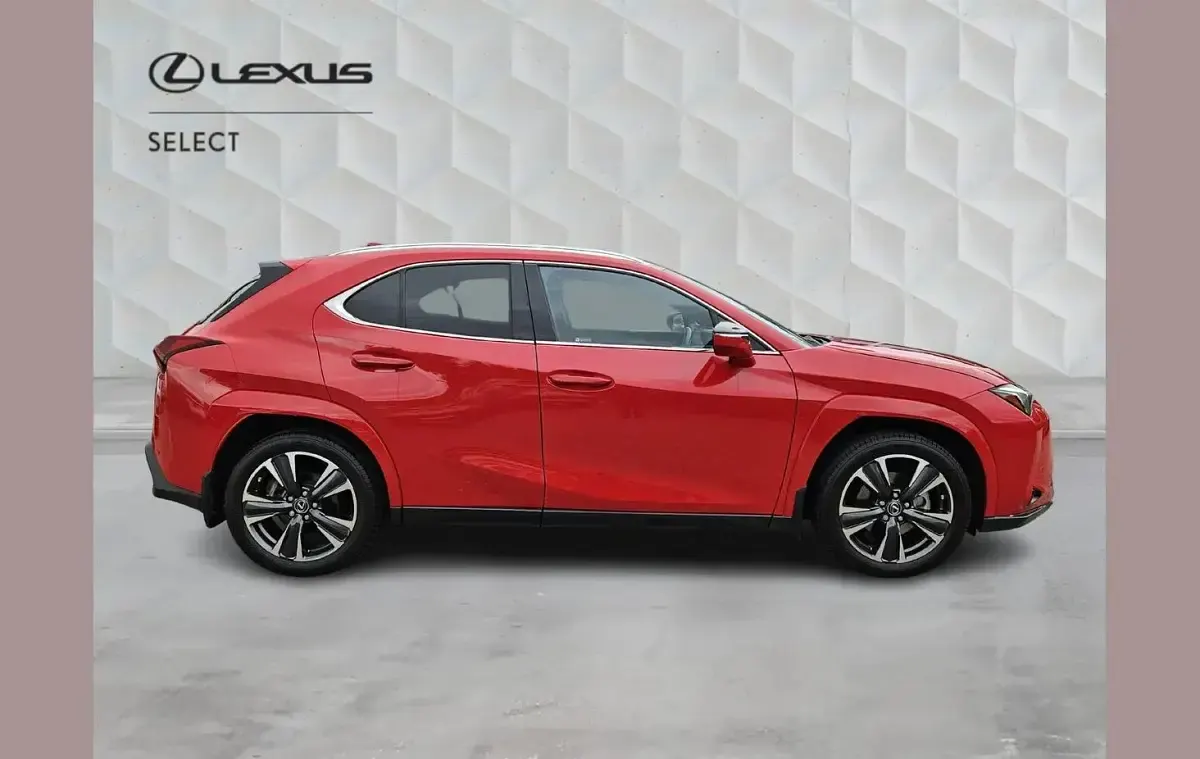 Used Lexus UX 250h 180 HP (132 kW) 2023 Red SUV