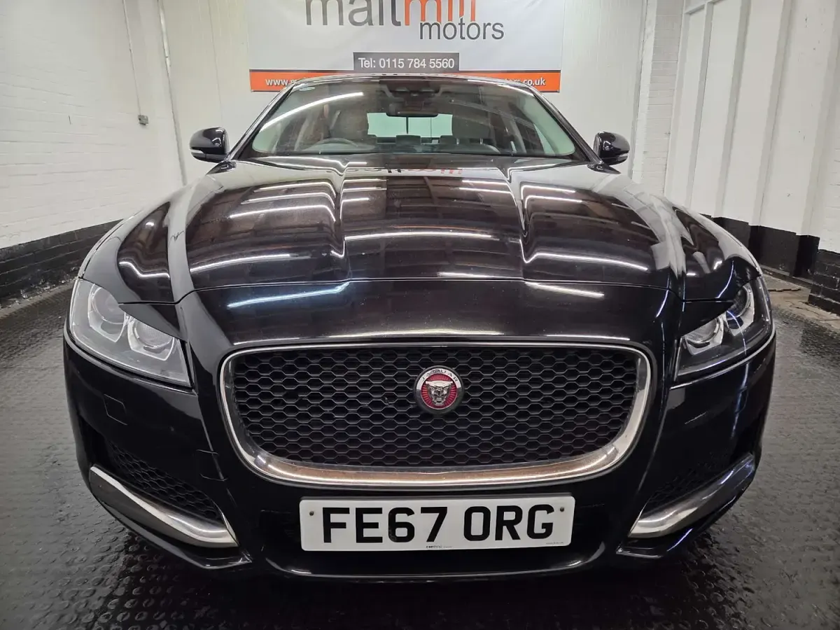 Used Jaguar XF Prestige 200 HP (147 kW) 2017 Black Sedan
