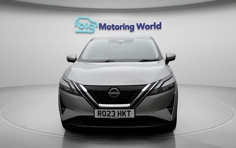 Used Nissan Qashqai N-Connecta 190 HP (139 kW) 2023 Silver SUV