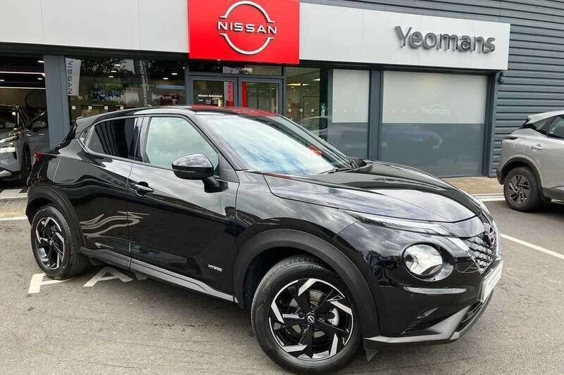 Black Used 2023 Nissan Juke N-Connecta SUV | £18,390 (Fair price) - Image 1/4