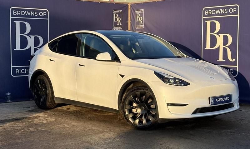 White Used 2022 Tesla Model Y Long Range AWD SUV | £24,999 (Fair price) - Image 1/3
