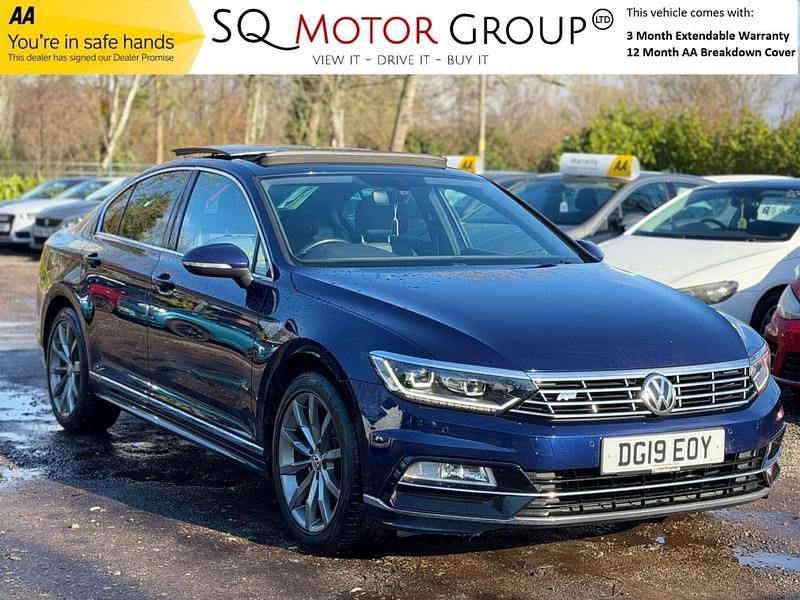 Used VW Passat R-line 150 HP (110 kW) 2019 Blue Sedan