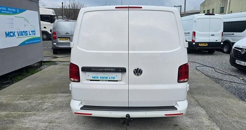 Used VW T6.1 Highline 150 HP (110 kW) 2022 White Van
