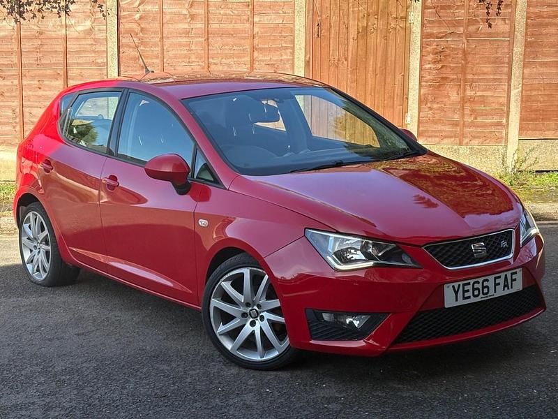 Used Seat Ibiza FR 90 HP (66 kW) 2016 Red Hatchback