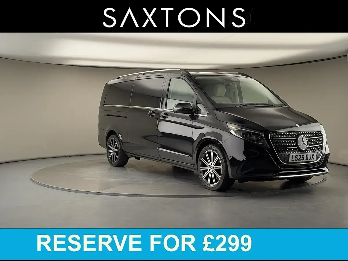 Used Mercedes V220 Premium 163 HP (119 kW) 2025 MPV