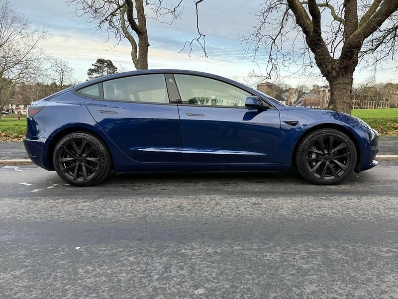 Used Tesla Model 3 Long Range AWD 77 kW (106 HP) 2020 Blue Sedan