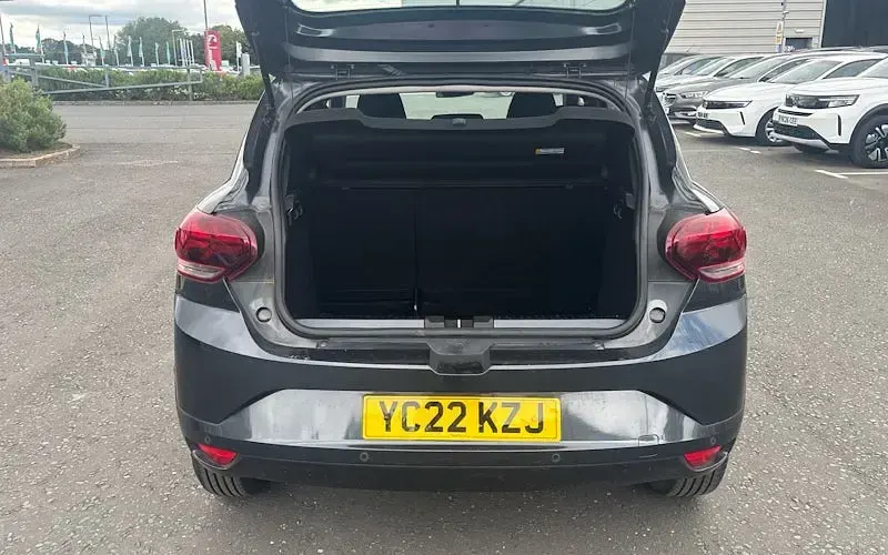Used Dacia Sandero Comfort 91 HP (66 kW) 2022 Grey Hatchback